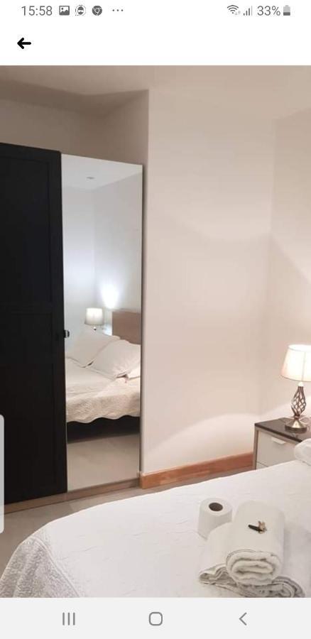 Jadwin Beautiful Share Toilet 2 People Luxuszelt London